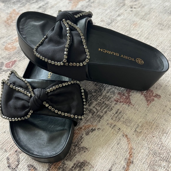 Tory Burch Crystal Embellished Bow Leather Slides Black NWOT TAGS SIZE 5.5 Firm - Picture 3 of 4